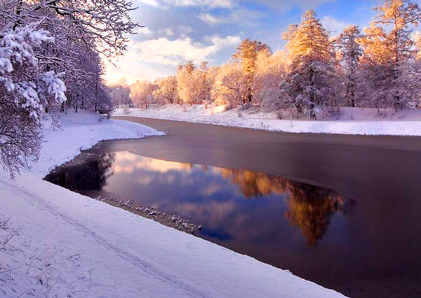 Зимняя река. Закраины. Самое неприятное время для экстремальных переправ