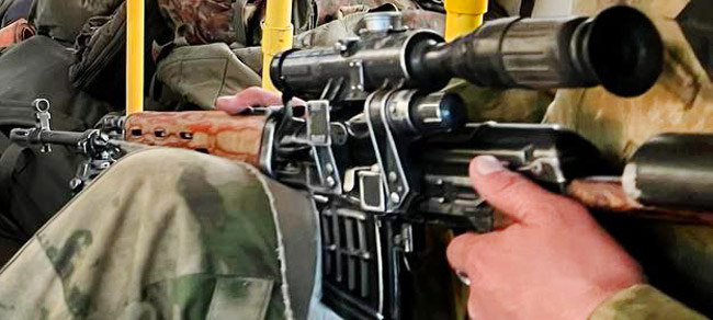 Боец с СВД