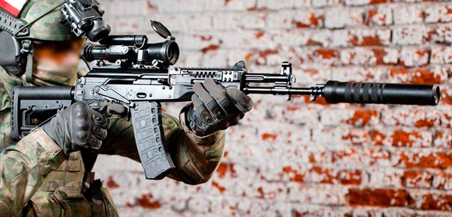 АК-12 с прицелом и ПБС